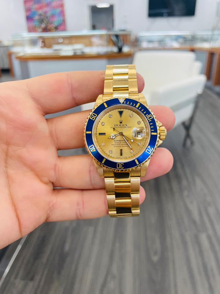 Rolex Submariner Date 16618 Factory Serti Diamond Dial Blue Bezel 18K Yellow Gold