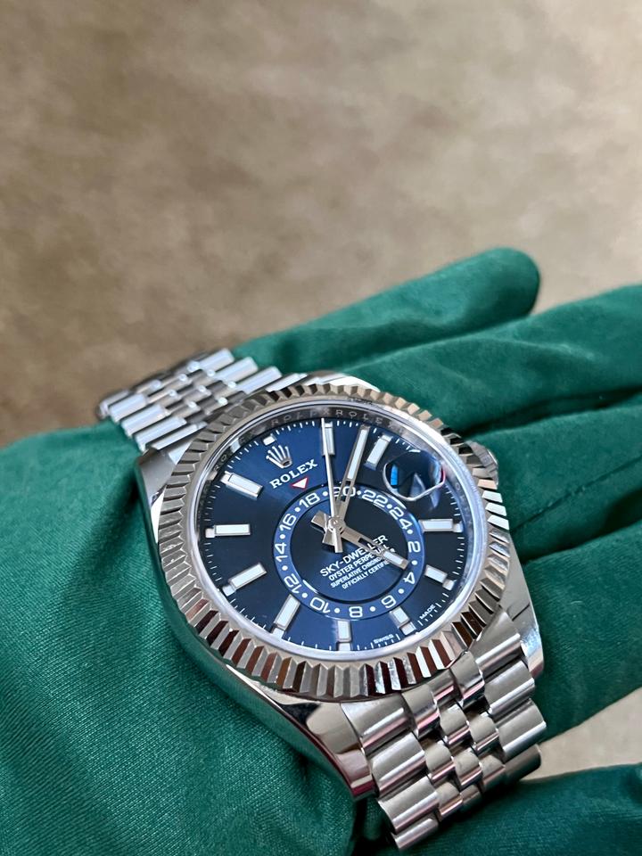 Rolex Sky-Dweller Blue Dial Jubilee Bracelet 326934 Full Set 2022