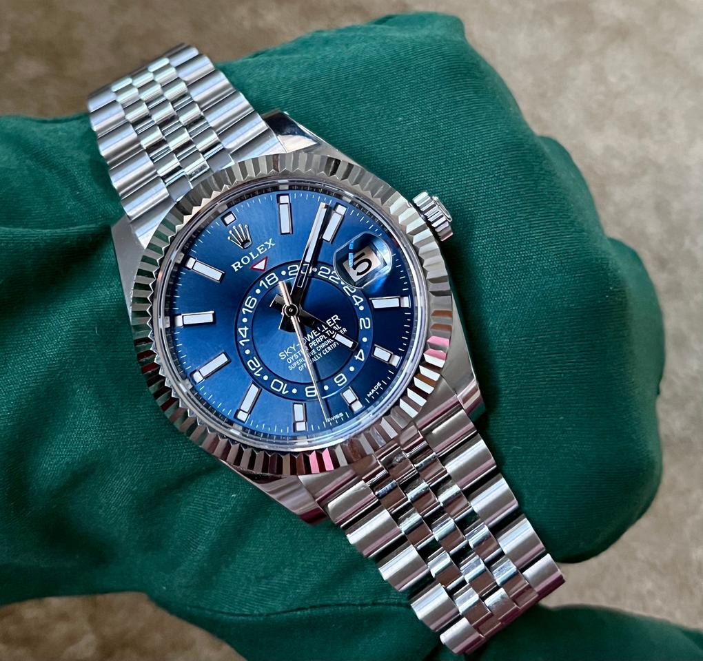 Rolex Sky-Dweller Blue Dial Jubilee Bracelet 326934 Full Set 2022