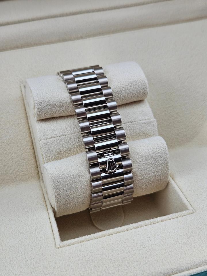 Rolex Day-Date 36 White Dial Roman Numerals President Bracelet 128239 Full Set 2023