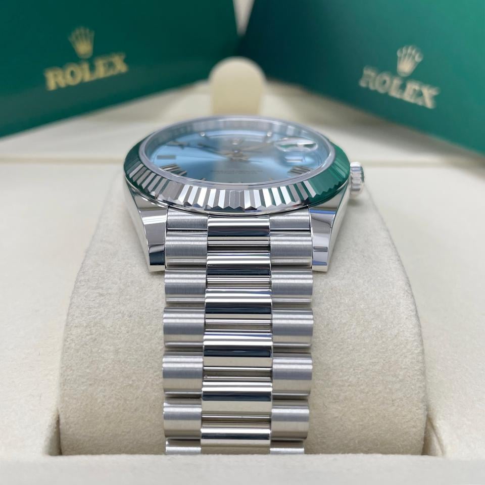 Rolex Day-Date 40 Ice Blue Roman Dial Platinum 228236 2025 Full Set
