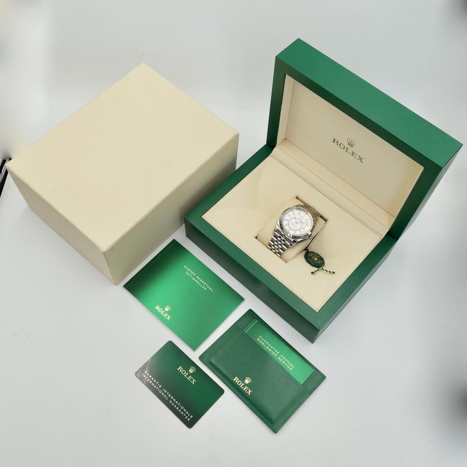 Rolex Sky-Dweller White Dial Jubilee Bracelet 326934 Full Set 2022