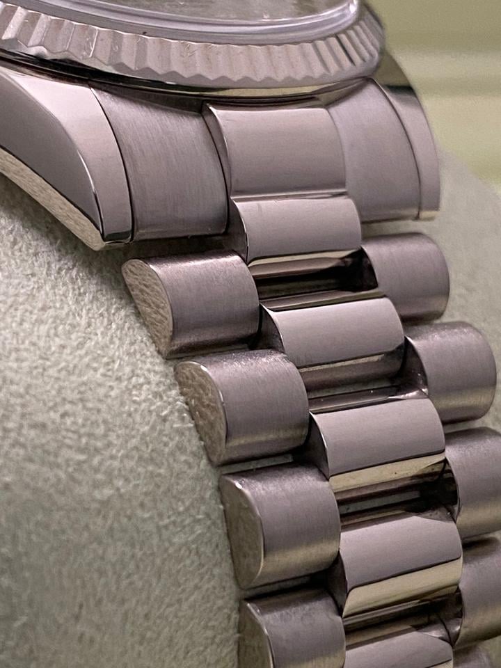 Rolex Day-Date 36 Meteorite Teardrop Dial White Gold 118239 2007