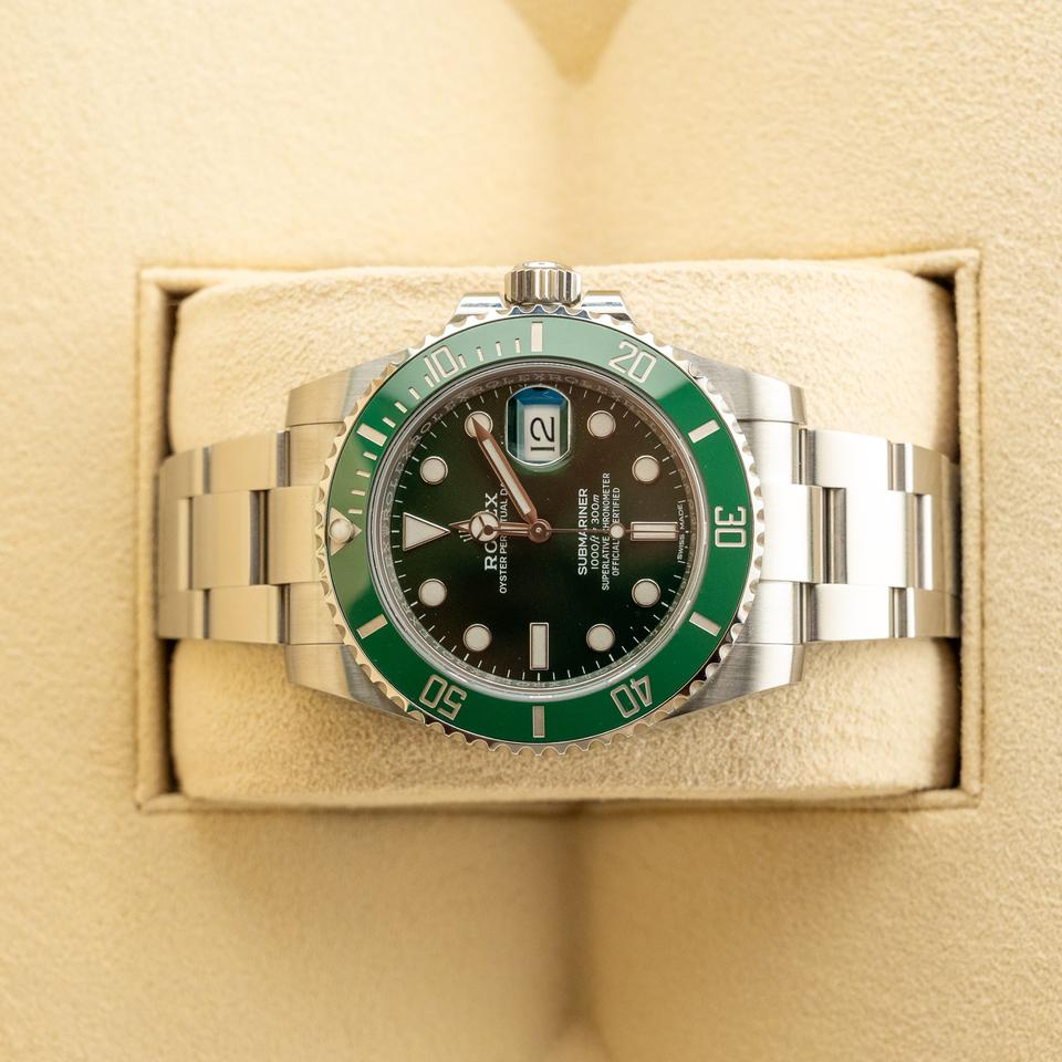 Rolex Submariner Date Hulk 116610LV Green Dial