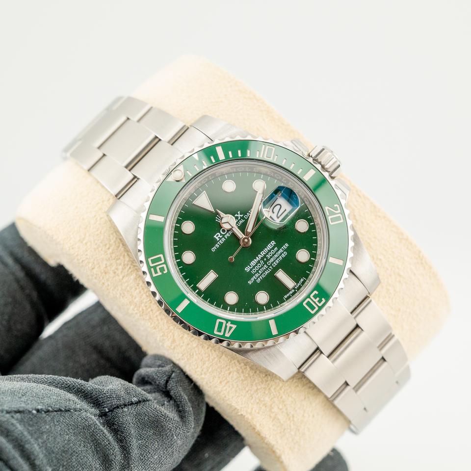 Rolex Submariner Date Hulk 116610LV Green Dial