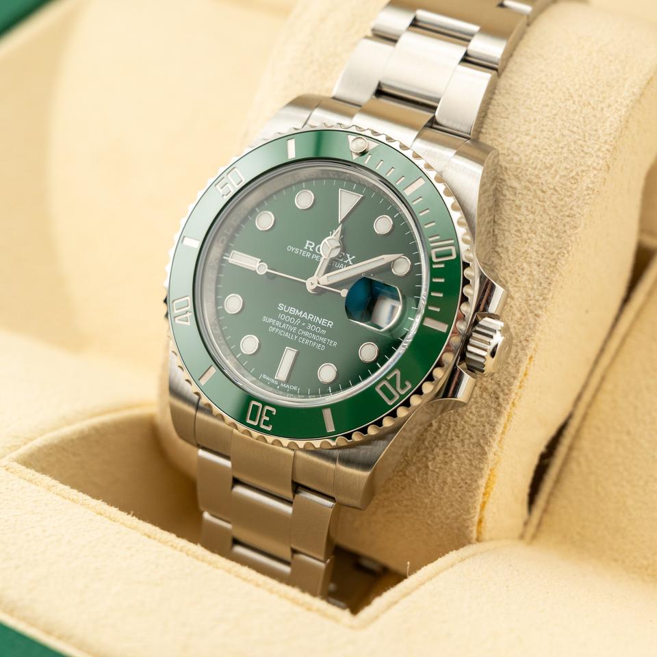 Rolex Submariner Date Hulk 116610LV Green Dial