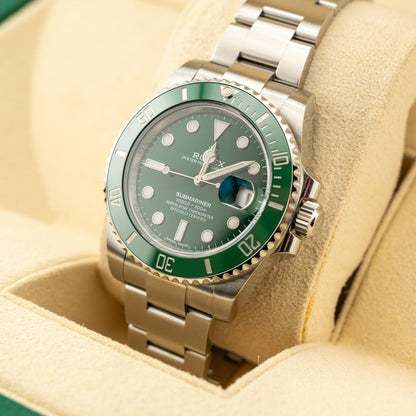 Rolex Submariner Date Hulk 116610LV Green Dial