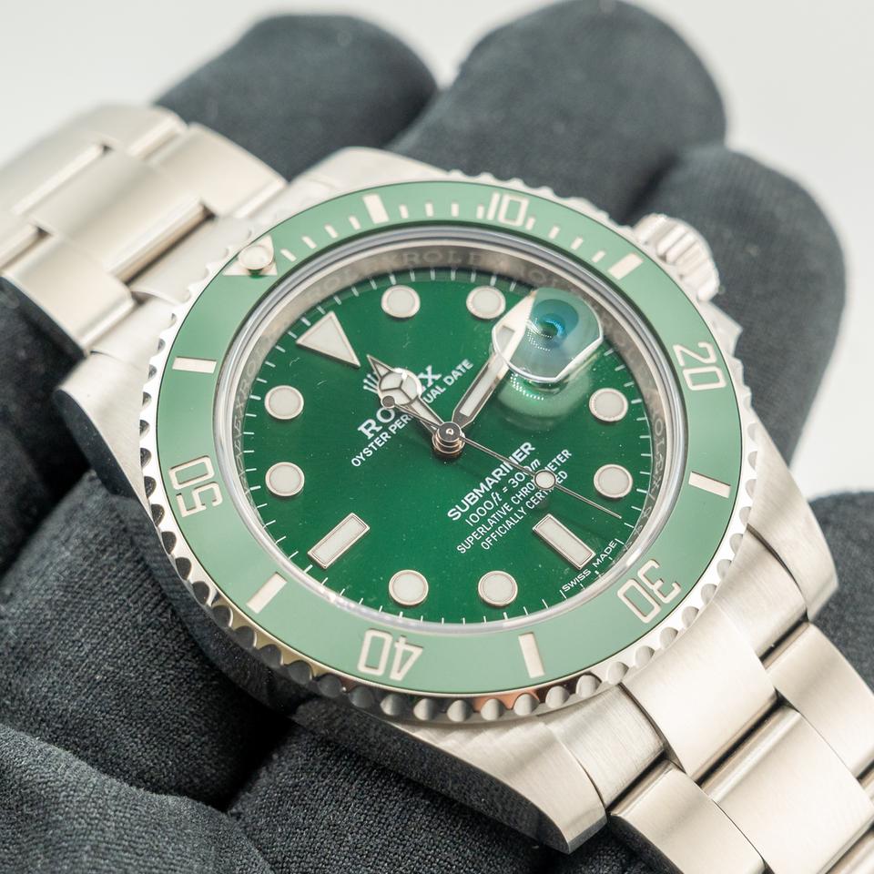 Rolex Submariner Date Hulk 116610LV Green Dial