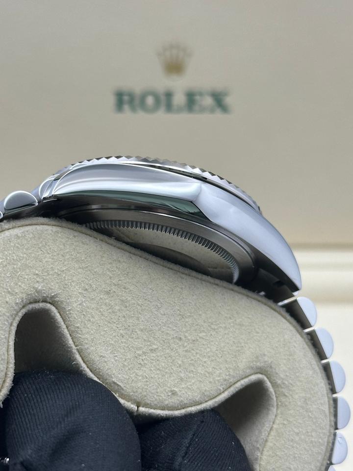 Rolex Sky-Dweller Black Dial Jubilee Bracelet 336934 Full Set 2025