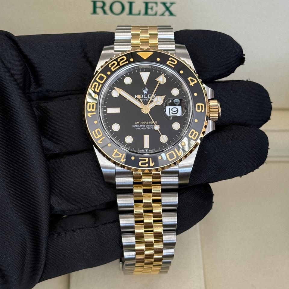 Rolex GMT-Master II 40mm Black Dial Two Tone Jubilee 126713GRNR 2026 Full Set