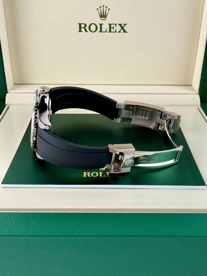 Rolex Yacht-Master 40 Cotton Candy Paved Diamond Sapphire 126679SABR