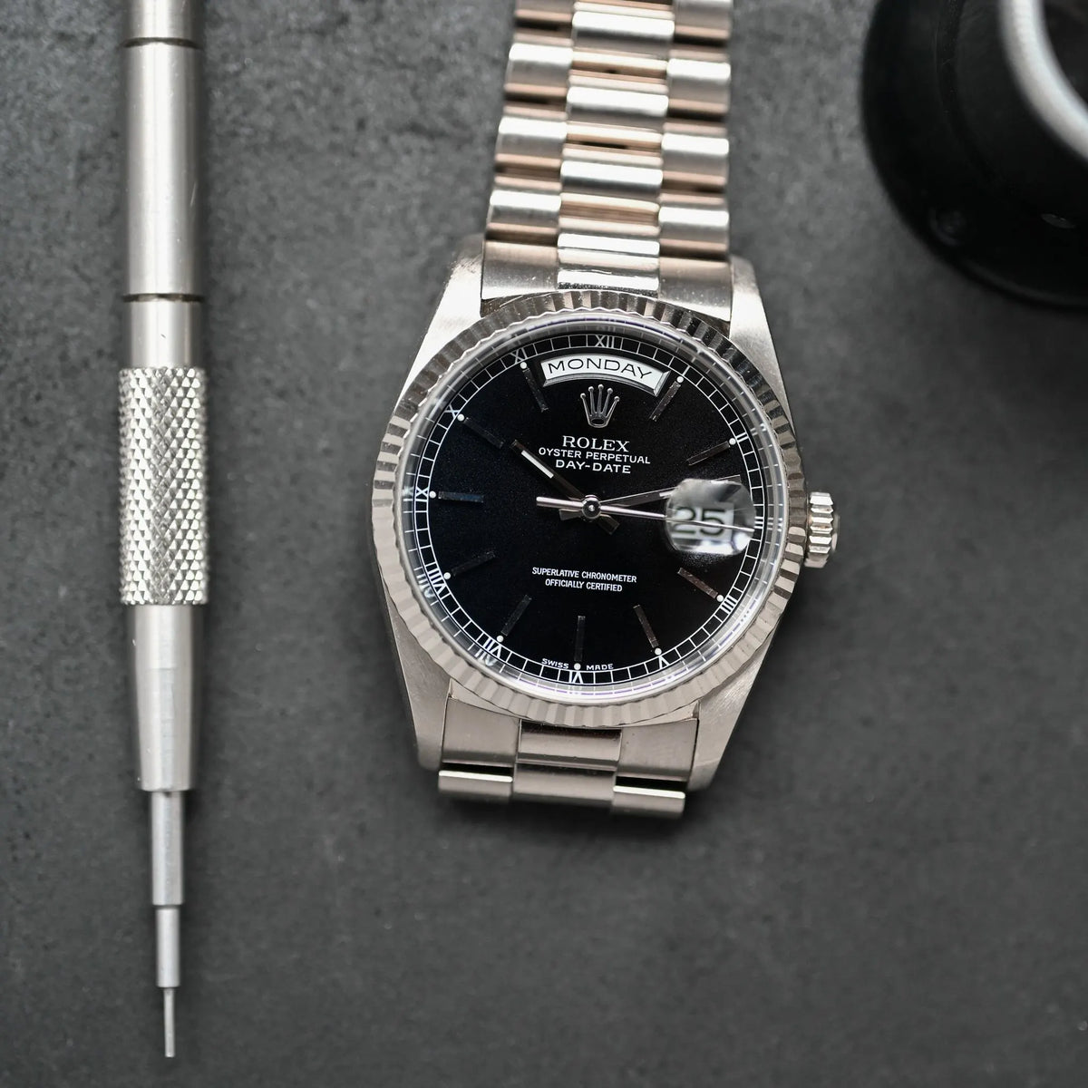 Rolex Day-Date 36 Black Dial White Gold 18239 1999 Full Set