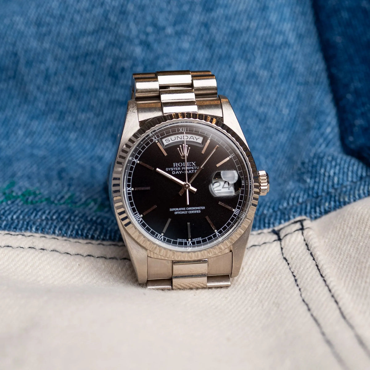 Rolex Day-Date 36 Black Dial White Gold 18239 1999 Full Set