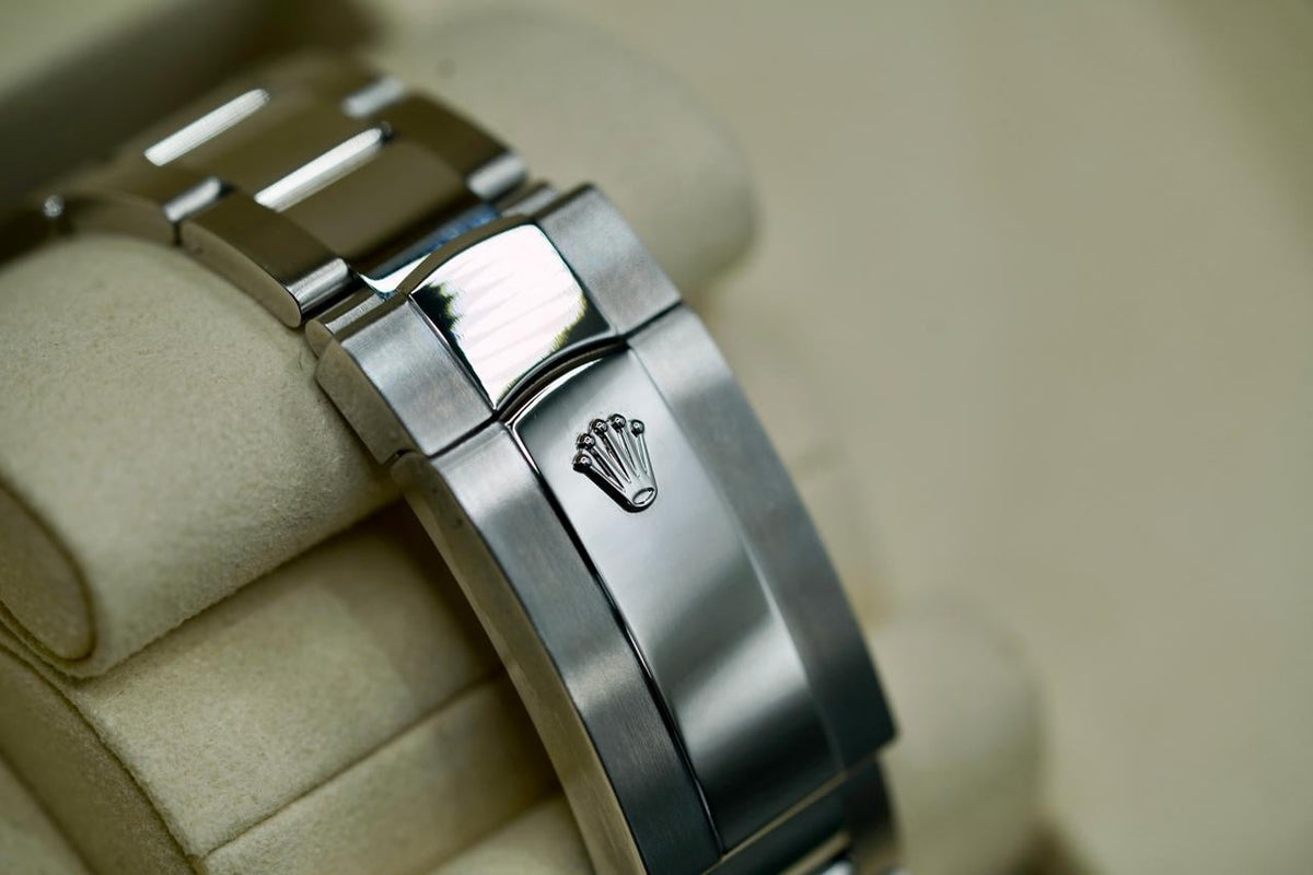 Rolex Sky-Dweller Black Dial Oyster Bracelet 326934 Full Set 2019