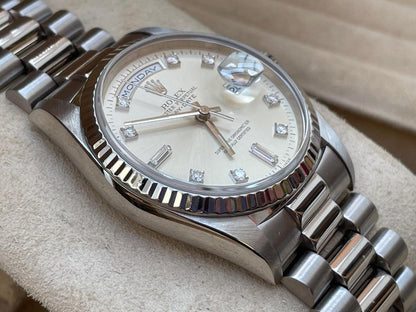 Rolex Day-Date 36 Silver Diamond Dial President Bracelet 18239 1999 Full Set